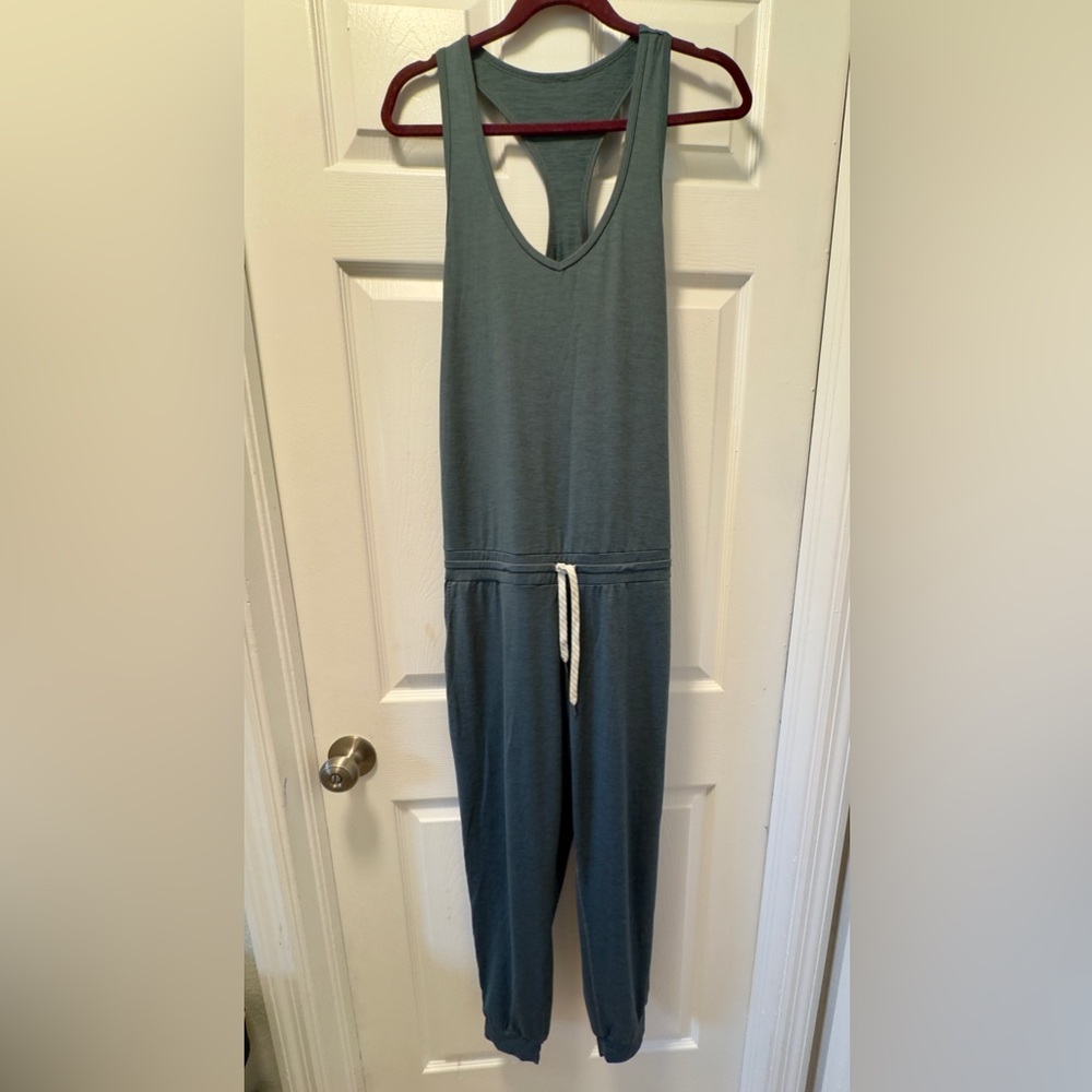 Vuori Lux Jumpsuit - L